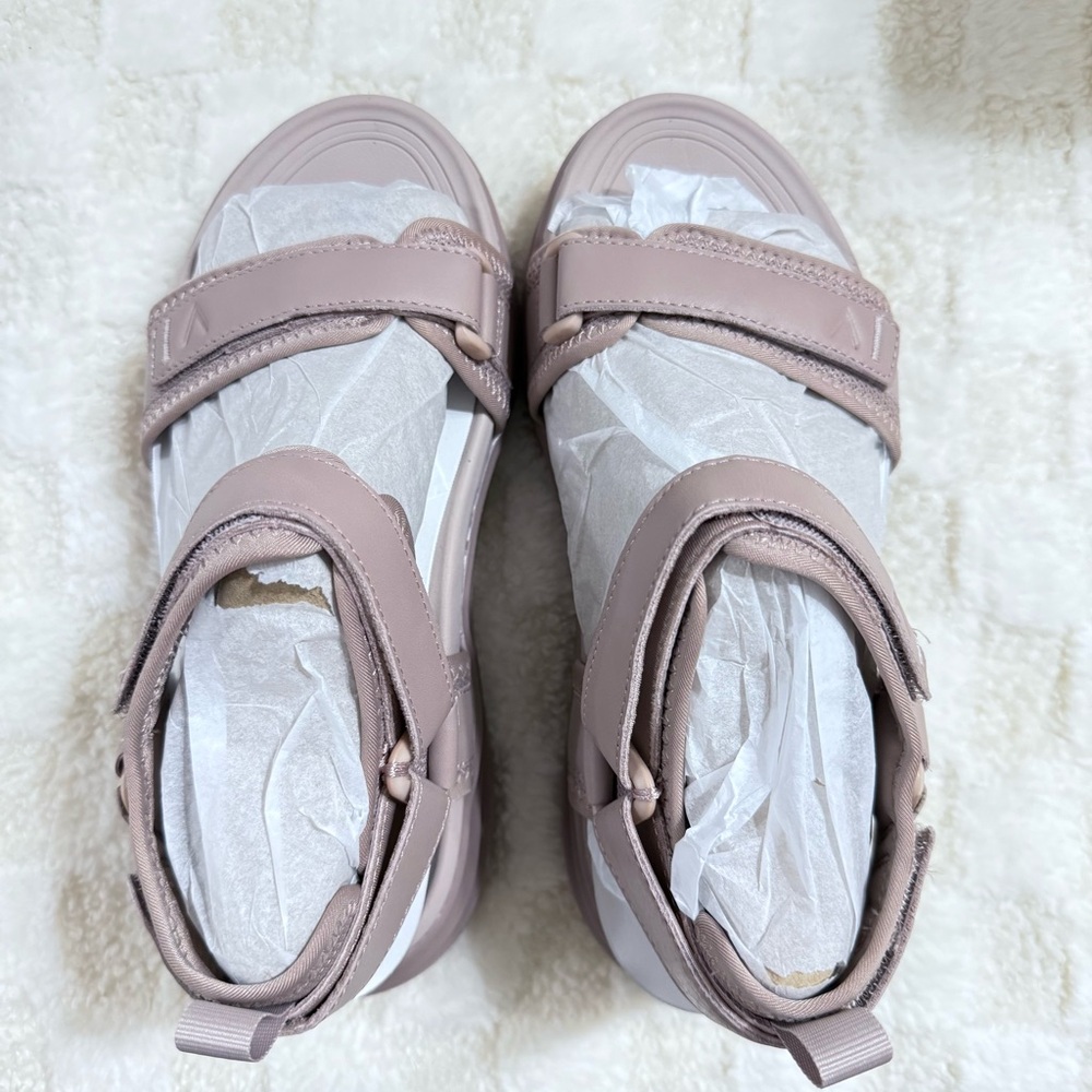 Vionic Women's Blush Sandals - Picture 6 of 9